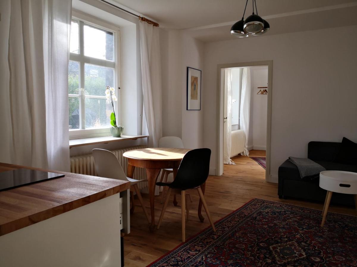 Fuenf Giebel Eck In Der Freiheit Am Ruhrtalradweg Hotel Wetter  Bilik gambar
