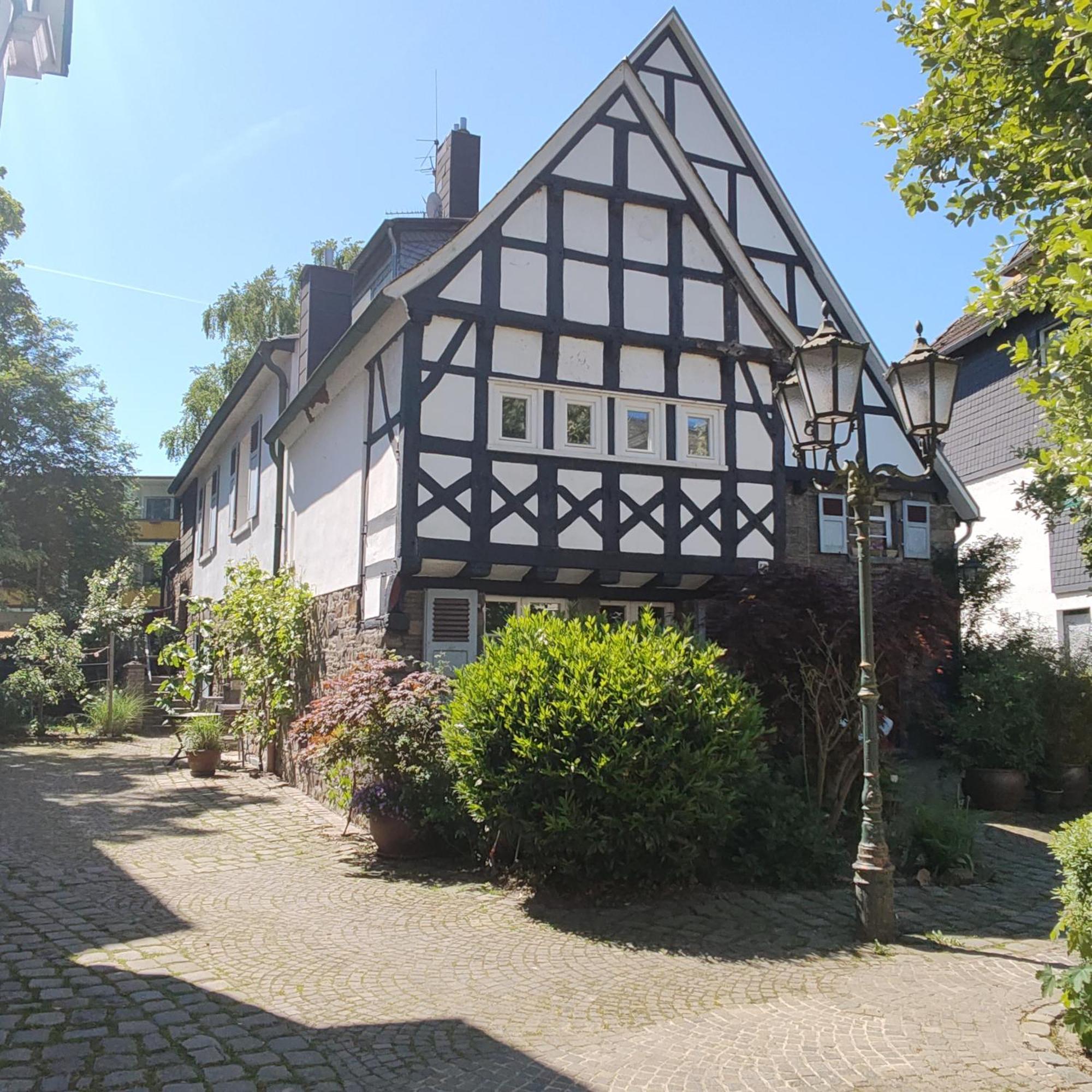 Fuenf Giebel Eck In Der Freiheit Am Ruhrtalradweg Hotel Wetter  Luaran gambar